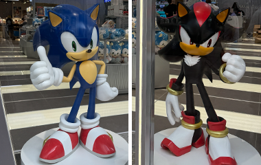 STORE statue