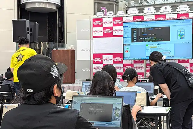 小中高生対象の「ぷよぷよプログラミング講座」